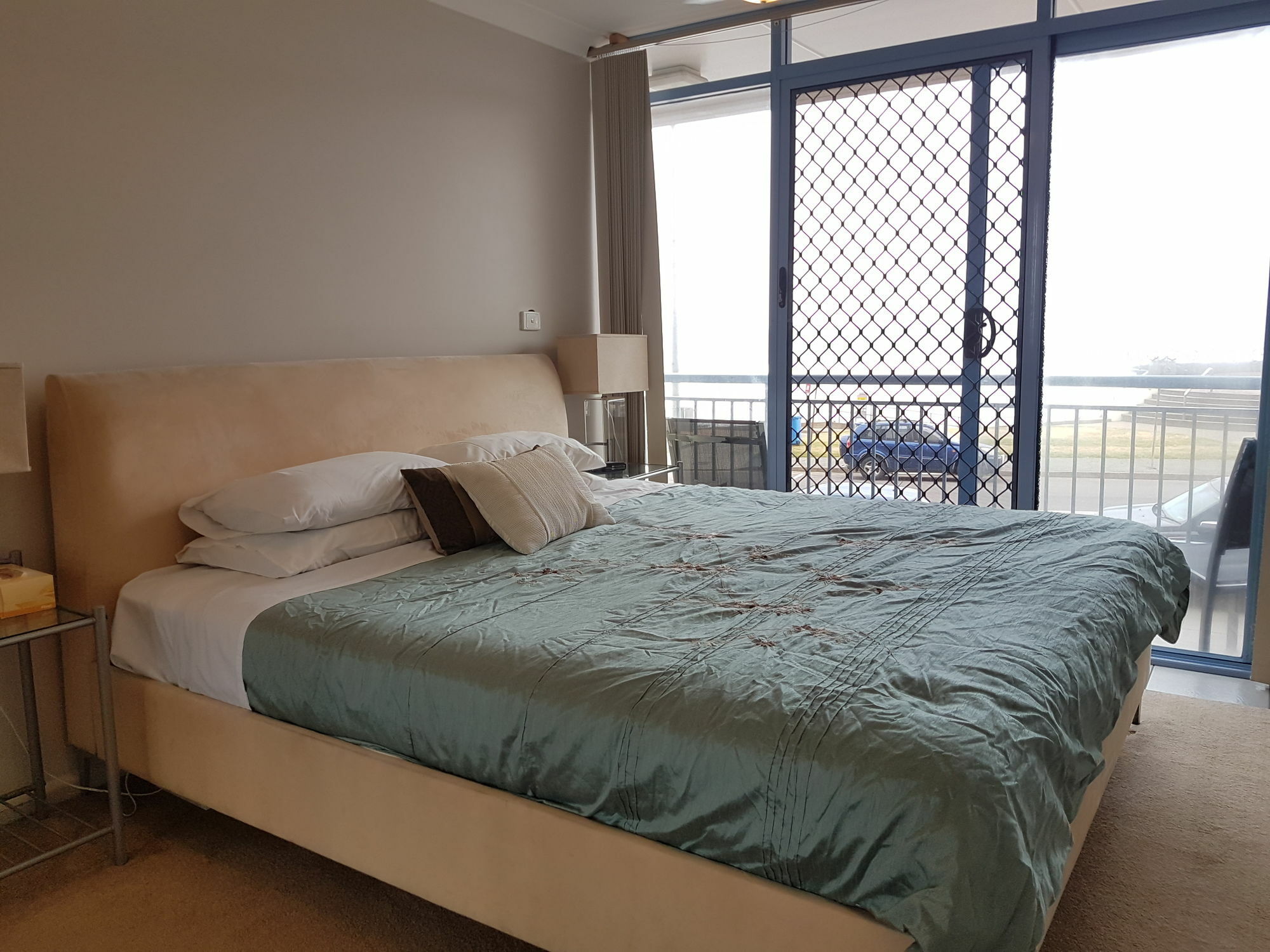 Newcastle Short Stay Accommodation - Sandbar Newcastle Beach Exterior foto